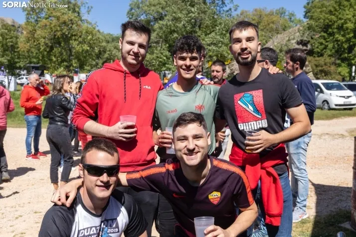 EN FOTOS | Soria brinda en los chiringuitos por el &lsquo;Desencajonamiento&rsquo; 2024