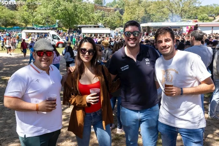 EN FOTOS | Soria brinda en los chiringuitos por el &lsquo;Desencajonamiento&rsquo; 2024