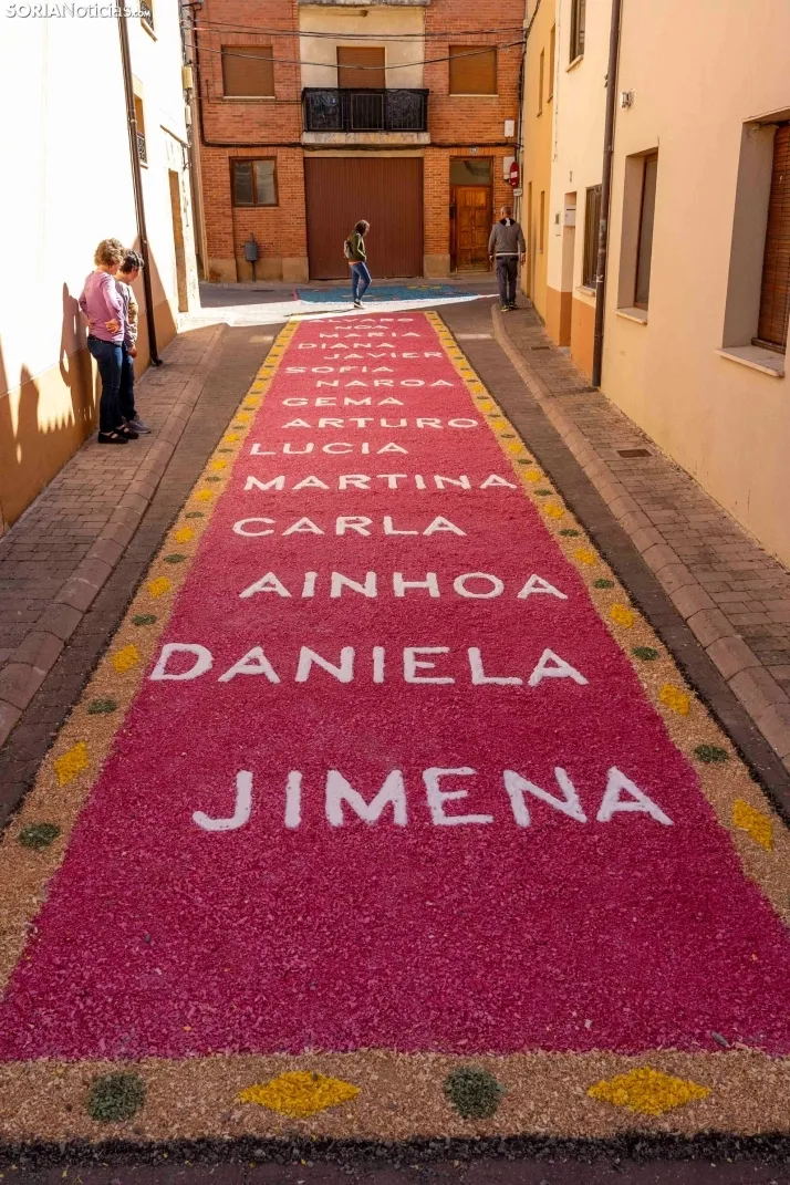 EN FOTOS | Las alfombras florales decoran las calles de San Esteban por el Corpus Christi