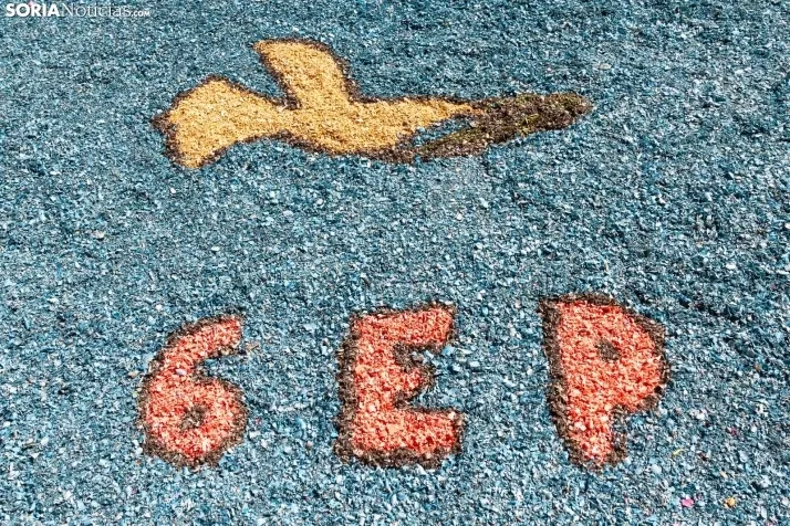 EN FOTOS | Las alfombras florales decoran las calles de San Esteban por el Corpus Christi