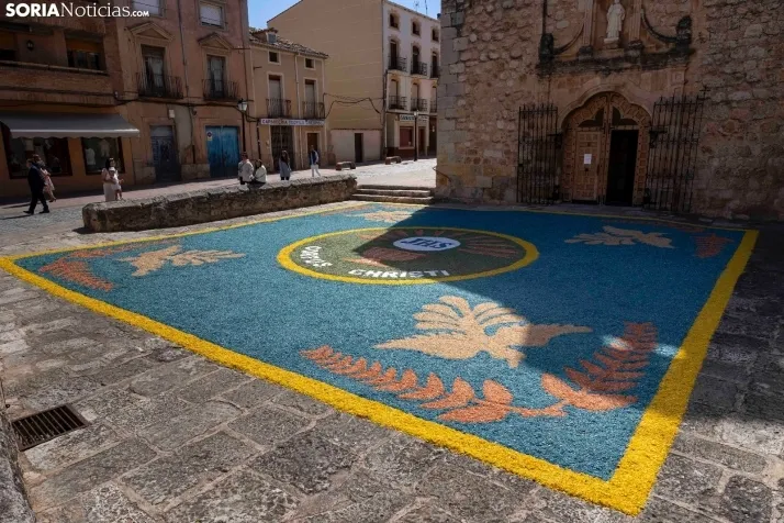 EN FOTOS | Las alfombras florales decoran las calles de San Esteban por el Corpus Christi