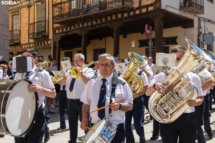 EN FOTOS | El Burgo de Osma se llena de color e ilusi&oacute;n en la procesi&oacute;n del Corpus Christi