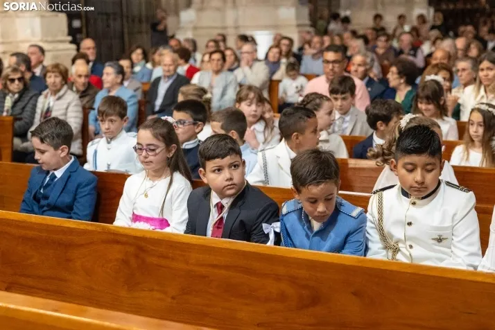 EN FOTOS | El Burgo de Osma se llena de color e ilusi&oacute;n en la procesi&oacute;n del Corpus Christi