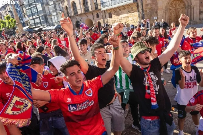 FINAL DE ASCENSO NUMANCIA PLAZA MAYOR./Viksar Fotografía