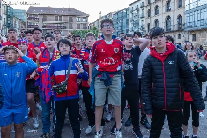 FINAL DE ASCENSO NUMANCIA PLAZA MAYOR./Viksar Fotografía