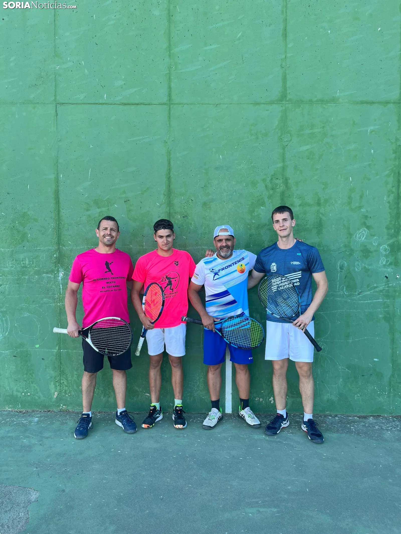 Foto 2 - Orillares vive una deportiva jornada con el II Campeonato de frontenis de la localidad