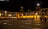 Imagen nocturna de la plaza Mayor burgense. /María Ferrer
