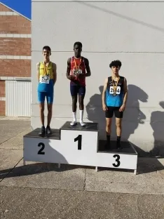 Foto 3 - Soria consigue tres medallas en la prueba auton&oacute;mica de atletismo disputada en Palencia