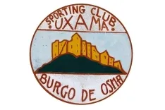 Los jugadores del Sporting Uxama festejan el centenario/ Álvaro Rodríguez.