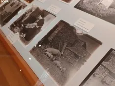 Inauguración de la exposición '1948. Atauta a través del cristal'.