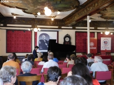 Foto 10 - Fotos: El certamen de 'El Piano en la Calle' recorre varios puntos de la capital soriana
