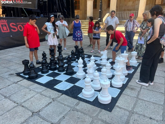 Varios tableros de ajedrez gigantes recorrerán Soria durante este verano