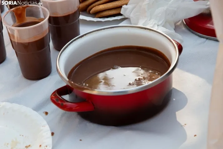 Chocolatada Día de las peñas en San Esteba 2024