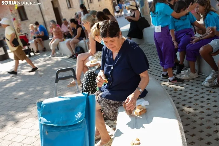 Chocolatada Día de las peñas en San Esteba 2024