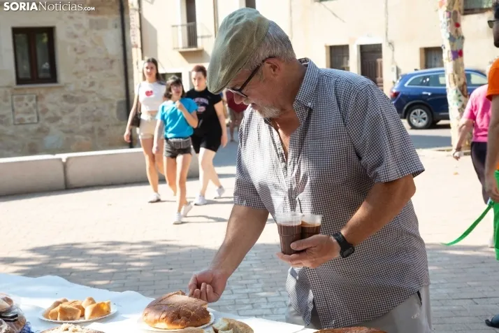 Chocolatada Día de las peñas en San Esteba 2024