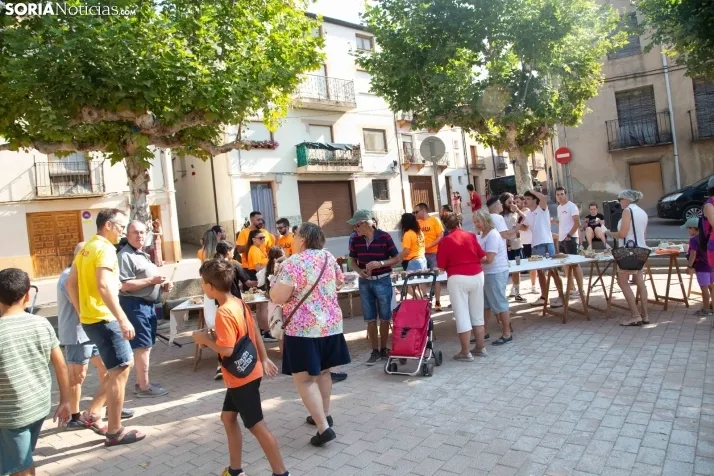 Chocolatada Día de las peñas en San Esteba 2024