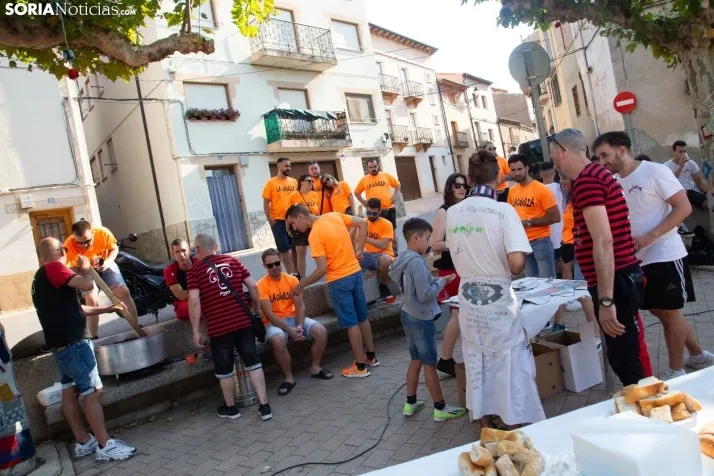 Chocolatada Día de las peñas en San Esteba 2024