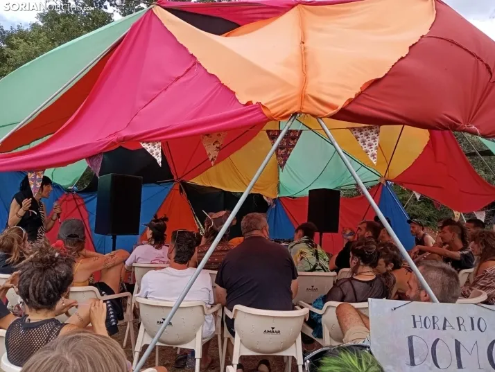Minigaler&iacute;a | M&aacute;s de 1.000 personas disfrutan de III Trashumante Festival en Castilfr&iacute;o d