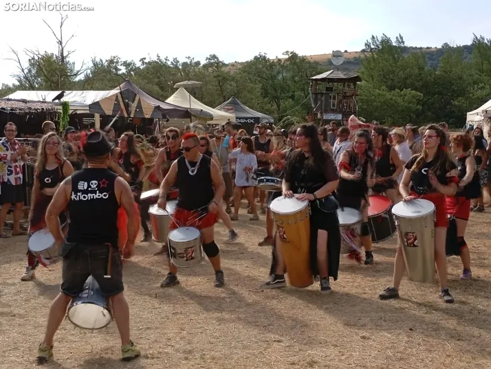Minigaler&iacute;a | M&aacute;s de 1.000 personas disfrutan de III Trashumante Festival en Castilfr&iacute;o d