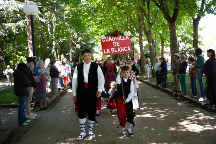 Lunes de Bailas 2024