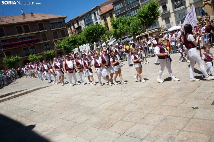 Lunes de Bailas 2024