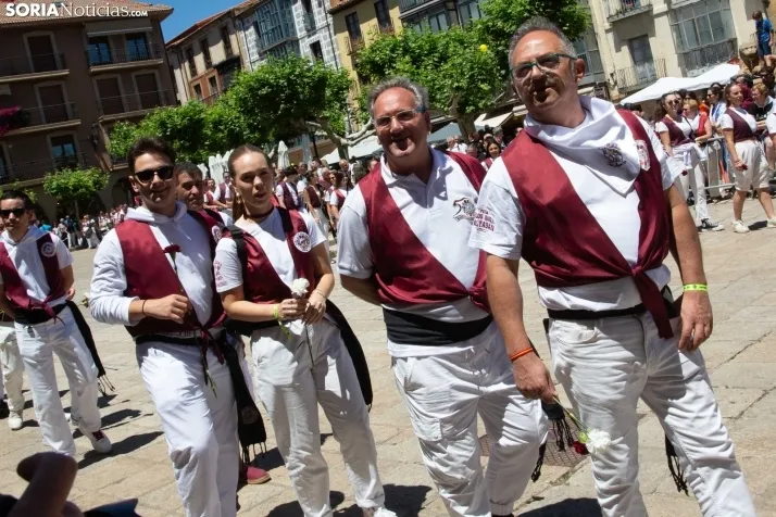 Lunes de Bailas 2024