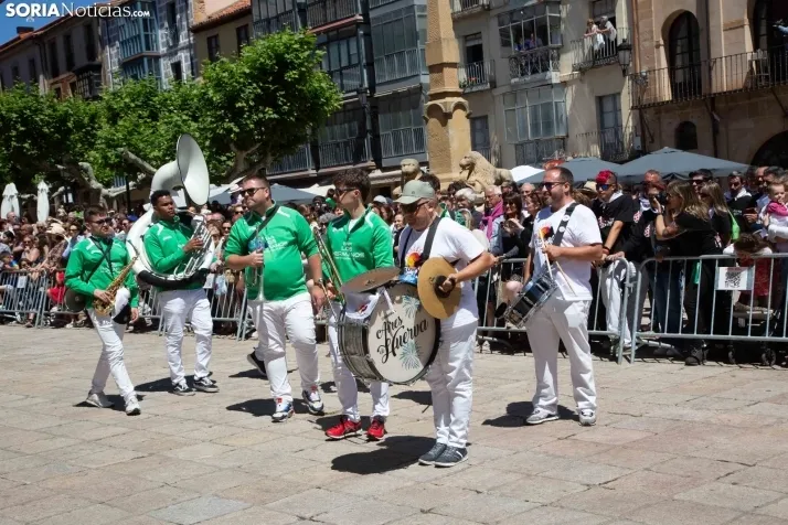 Lunes de Bailas 2024
