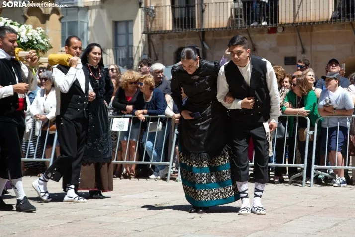 Lunes de Bailas 2024