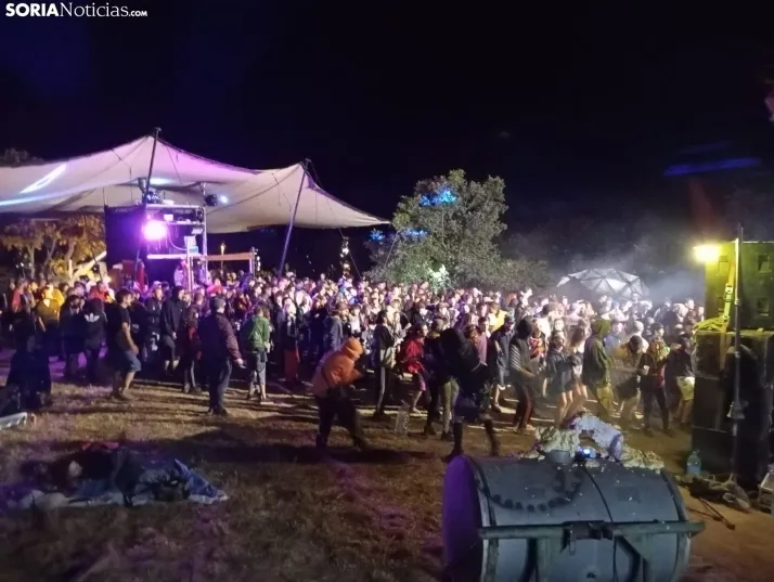 Minigaler&iacute;a | M&aacute;s de 1.000 personas disfrutan de III Trashumante Festival en Castilfr&iacute;o d