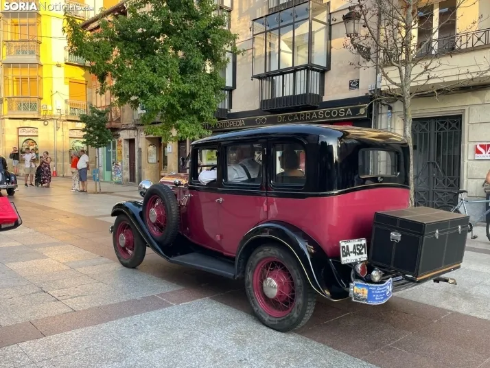 Galer&iacute;a: Estos son los coches antiguos que podr&aacute;s ver el fin de semana en varios pueblos de Sori