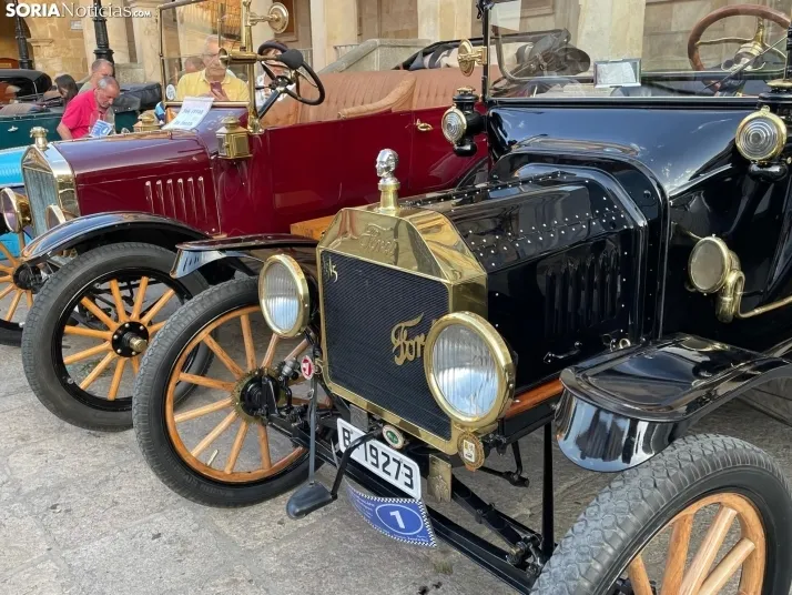 Galer&iacute;a: Estos son los coches antiguos que podr&aacute;s ver el fin de semana en varios pueblos de Sori