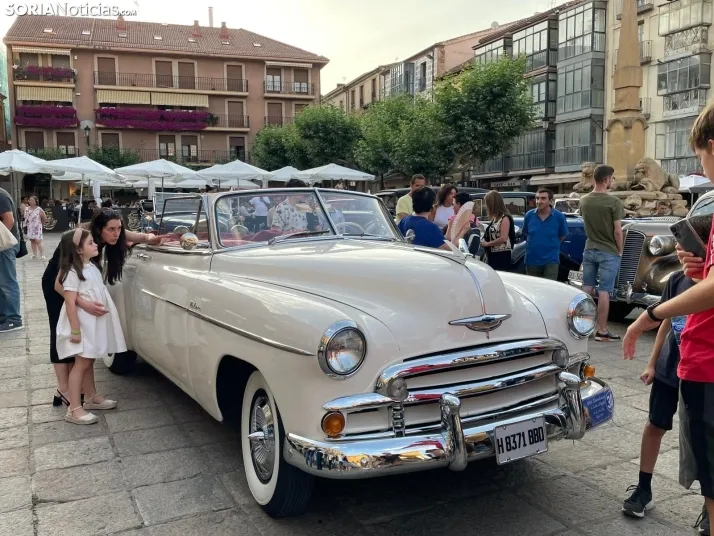 Galer&iacute;a: Estos son los coches antiguos que podr&aacute;s ver el fin de semana en varios pueblos de Sori