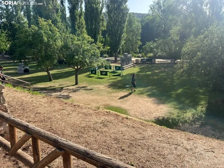 En im&aacute;genes: Las orillas del Duero, pr&aacute;cticamente impolutas, tras la celebraci&oacute;n del Encl