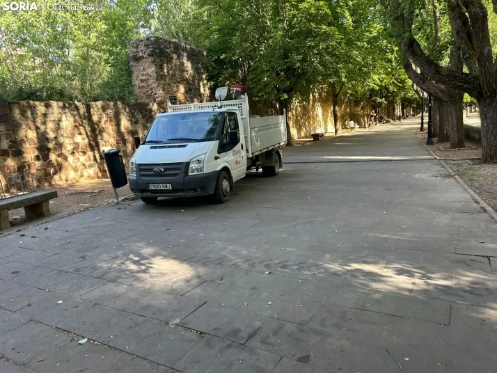 En im&aacute;genes: Las orillas del Duero, pr&aacute;cticamente impolutas, tras la celebraci&oacute;n del Encl
