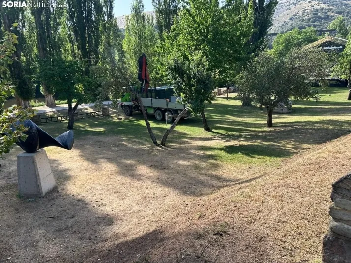 En im&aacute;genes: Las orillas del Duero, pr&aacute;cticamente impolutas, tras la celebraci&oacute;n del Encl