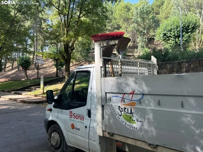 En im&aacute;genes: Las orillas del Duero, pr&aacute;cticamente impolutas, tras la celebraci&oacute;n del Encl
