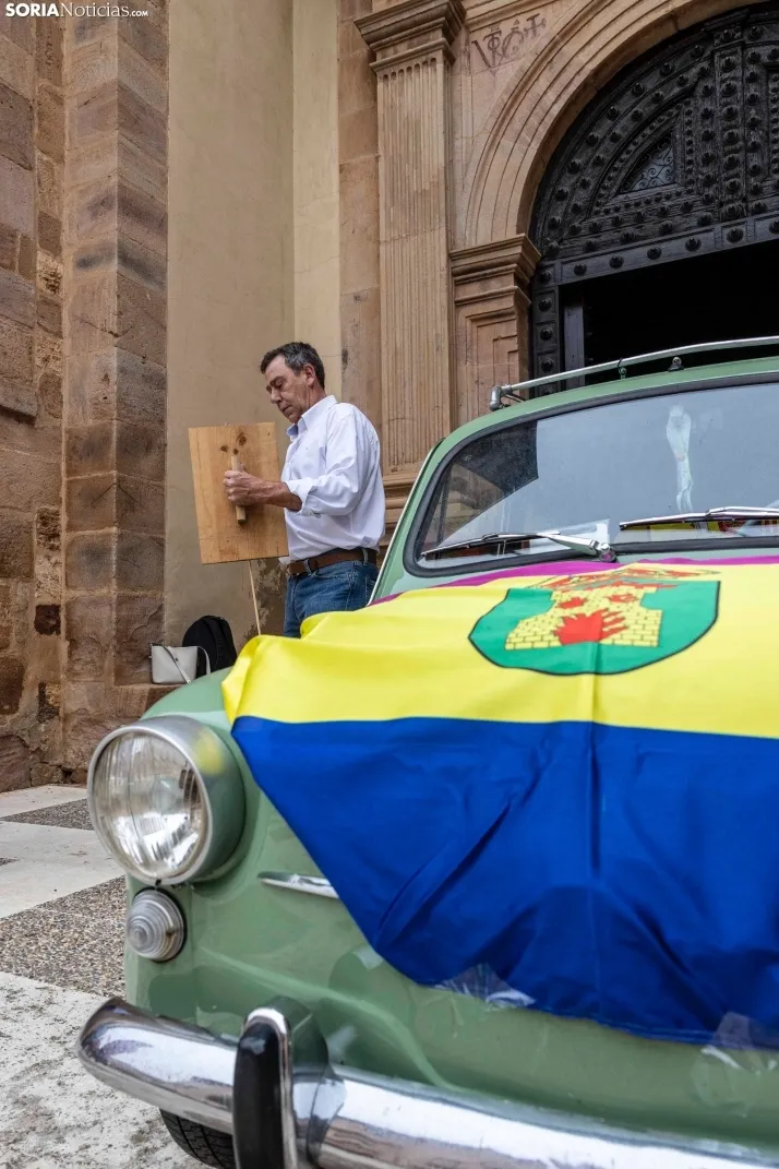 GALER&Iacute;A | &Oacute;lvega celebra San Crist&oacute;bal con su tradicional bendici&oacute;n de camiones
