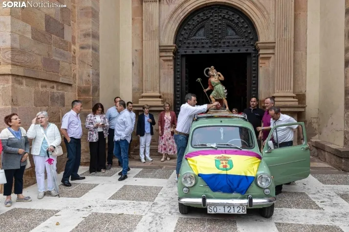 GALER&Iacute;A | &Oacute;lvega celebra San Crist&oacute;bal con su tradicional bendici&oacute;n de camiones