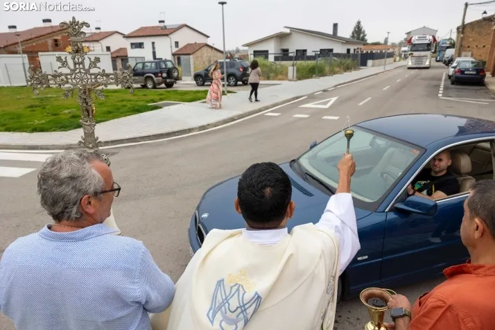 GALER&Iacute;A | &Oacute;lvega celebra San Crist&oacute;bal con su tradicional bendici&oacute;n de camiones