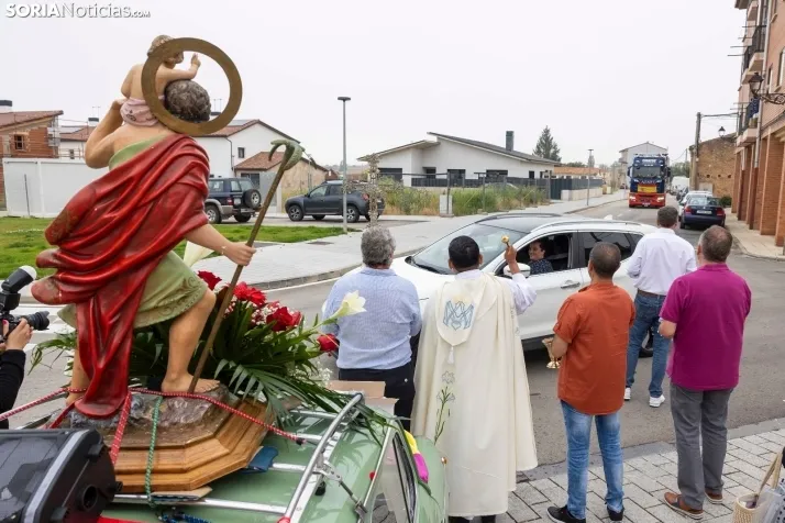 GALER&Iacute;A | &Oacute;lvega celebra San Crist&oacute;bal con su tradicional bendici&oacute;n de camiones