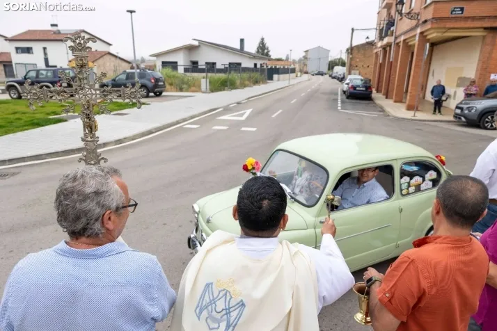 GALER&Iacute;A | &Oacute;lvega celebra San Crist&oacute;bal con su tradicional bendici&oacute;n de camiones