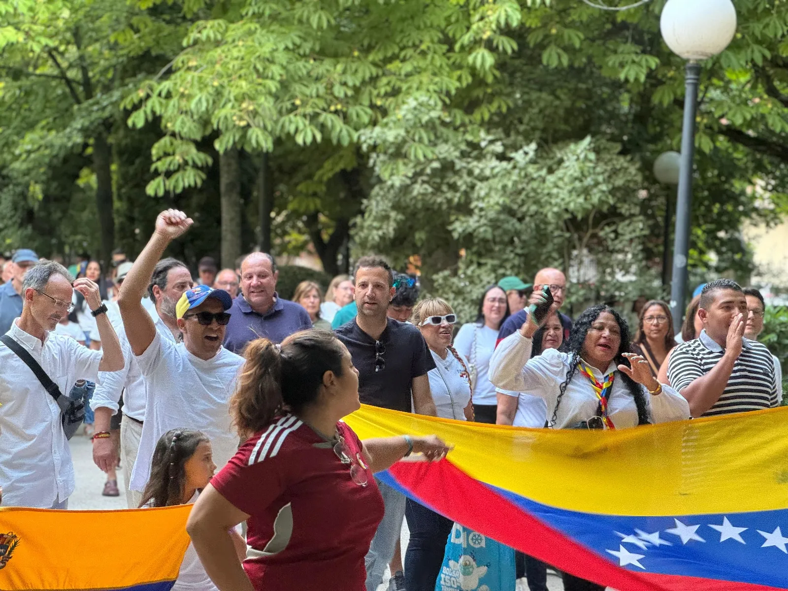Foto 10 - Serrano sobre Venezuela: &ldquo;No se puede permitir que expresidentes y partidos pol&iacute;ticos apoyen a Maduro&rdquo;
