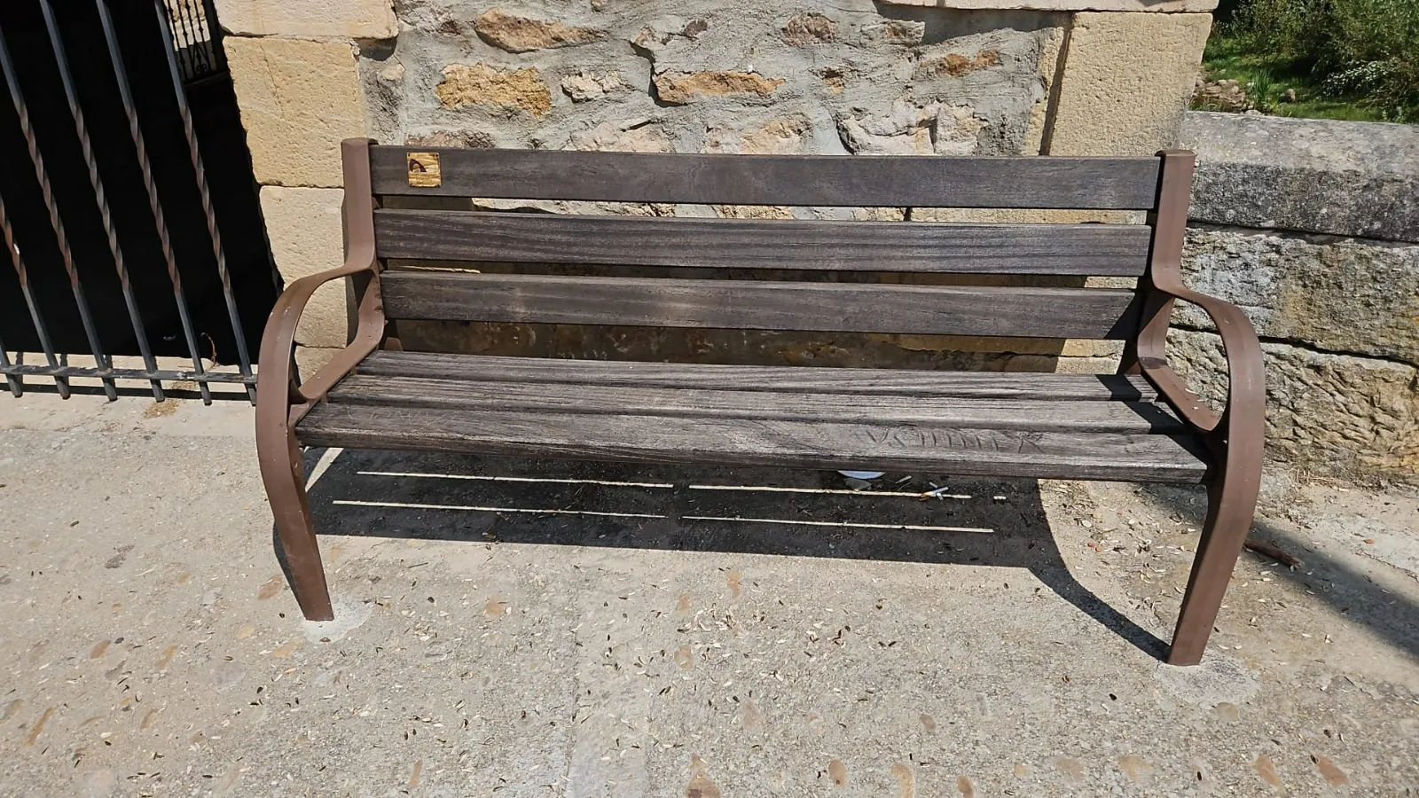 Foto 2 - Abierto el plazo para renovar el mobiliario urbano de los pueblos