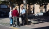 Vecinos de San Esteban de Gormaz conversando en una de las plazas de la localidad. /SN