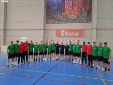 Foto 4 - El Balonmano Soria comienza con los entretenimientos de la temporada 2024-25