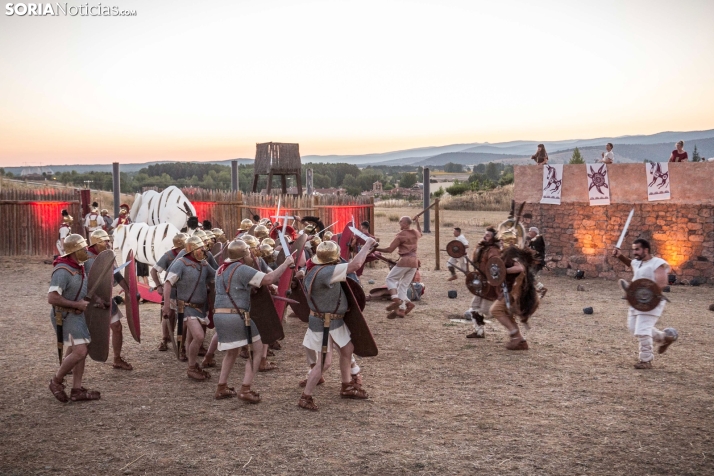 Galer&iacute;a | Garray se transforma en el escenario de la batalla de los elefantes 