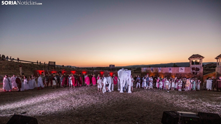 Galer&iacute;a | Garray se transforma en el escenario de la batalla de los elefantes 