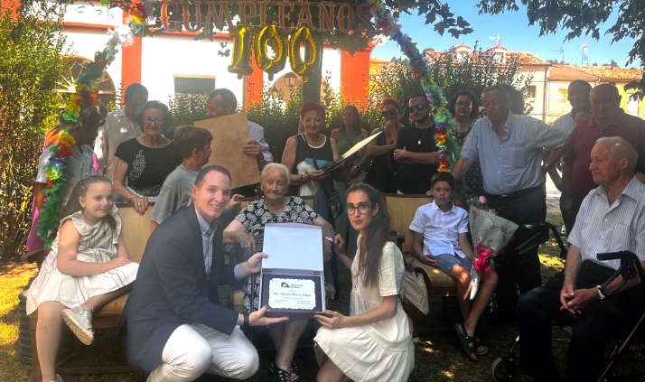 Valeria Romero Ortego celebra sus 100 años en Valdenebro
