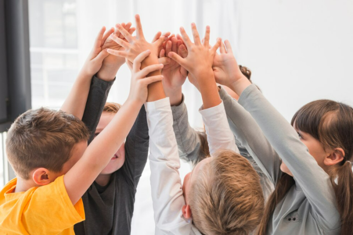  Familia e Igualdad de Oportunidades destina casi un millón para la protección a la infancia y la lucha contra la exclusión social a través de Cruz Roja