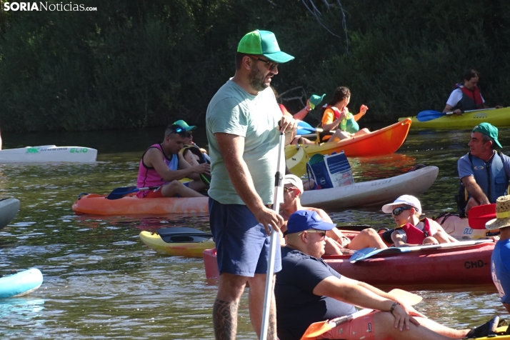 Fotos: Cientos de pirag&uuml;istas surcan las aguas del Duero en una nueva edici&oacute;n de su Traves&iacute;